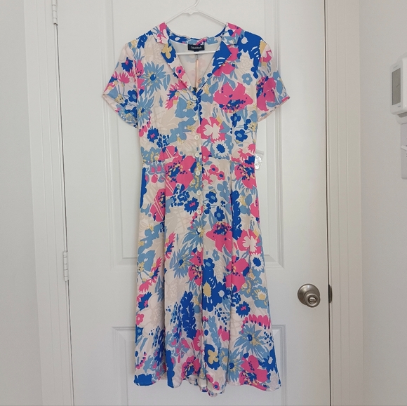 Modcloth Dresses & Skirts - Modcloth floral shirt dress, size L